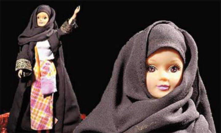 الدمية العالمية "باربي" تلبس الحجاب في نيجيريا-صور