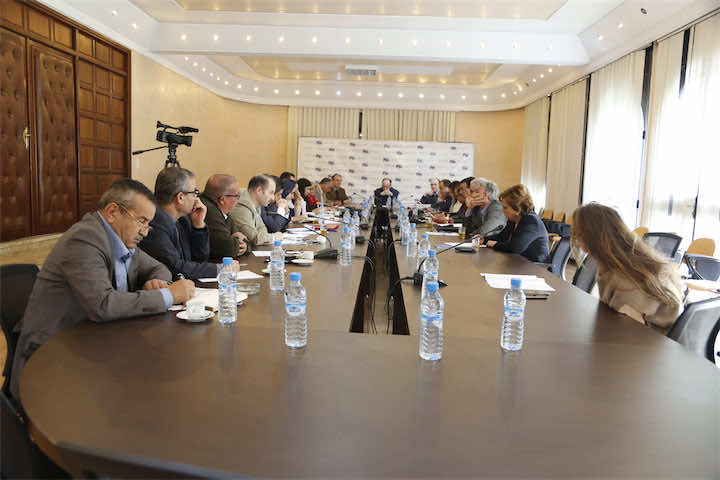 البام يدعو إلى عقد دورة استثنائية للبرلمان
