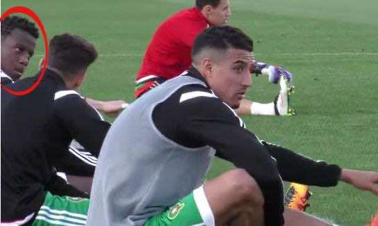 بالصور..لاعب خارج لائحة رونار بمعسكر مراكش!