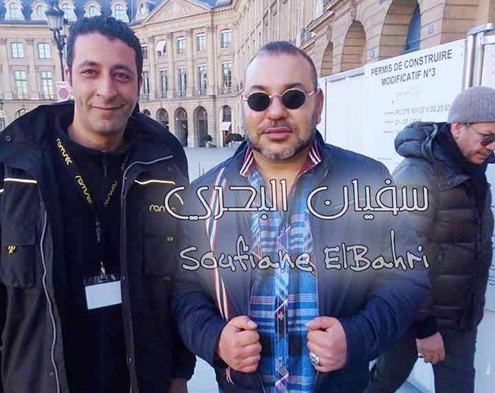 الملك يتجول بساحة فاندوم الفرنسية رفقة مستشاره الهمة