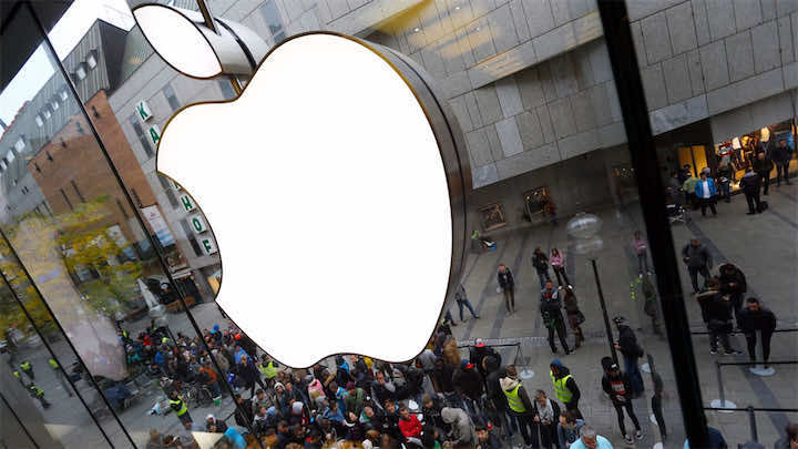 كيف استطاع "FBI" فك شيفرة "Iphone" مهاجم كاليفورنيا؟