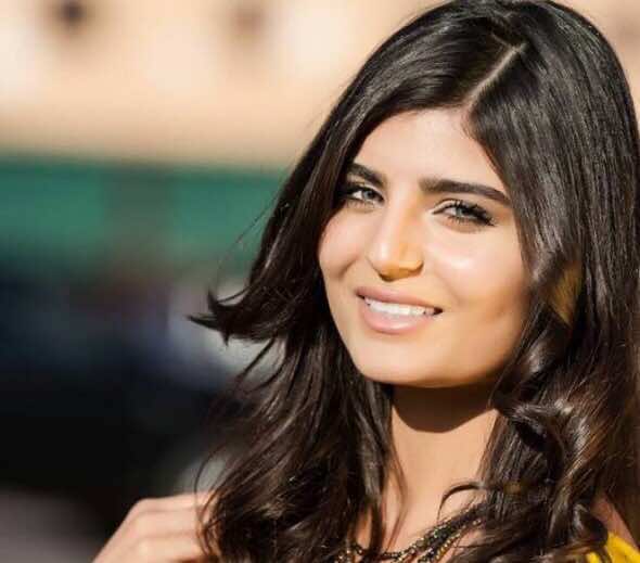 نهيلة.. الحسناء التي سحرت المغاربة تحكي قصتها مع الشهرة-فيديو