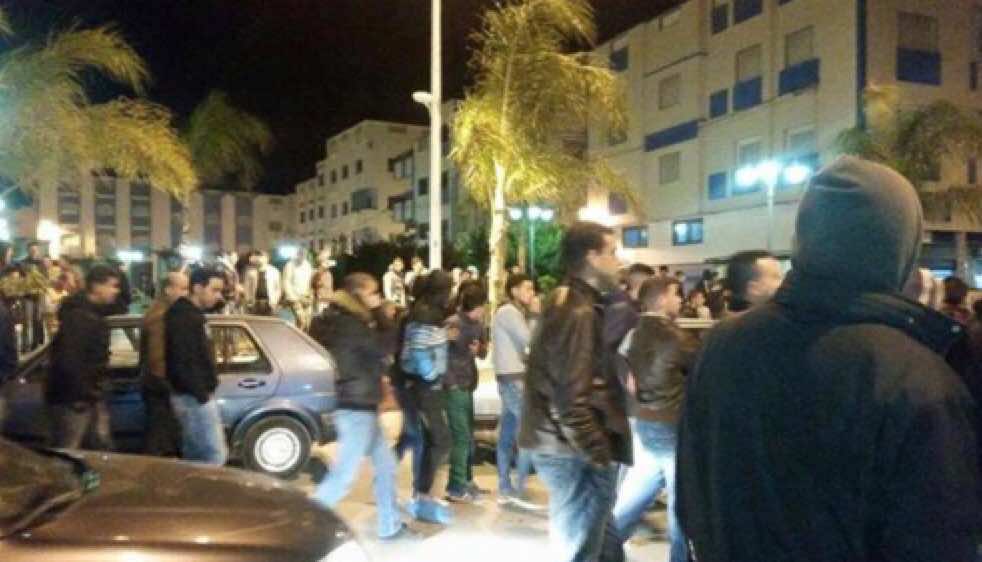 الرعب في الريف..إغماءات وهلع والسكان في الشوارع خوفا من الزلزال-فيديو