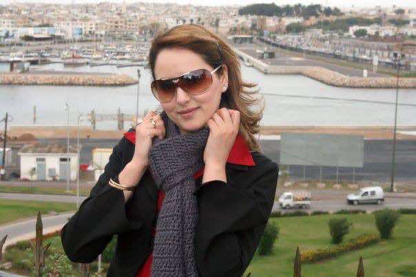 منال الصديقي تفضح متحرشا وتنشر رسائله.. طلب منها مرافقته لفندق-صورة