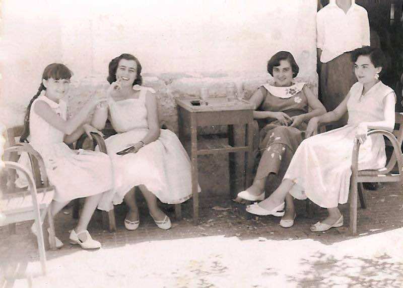 صور نادرة لحياة الطالب المغربي قديما