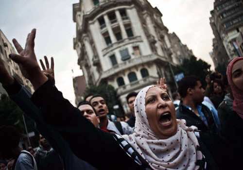 مصر تغلي بسبب هبة السيسي للسعودية وتظاهرات مرتقبة غدا في القاهرة