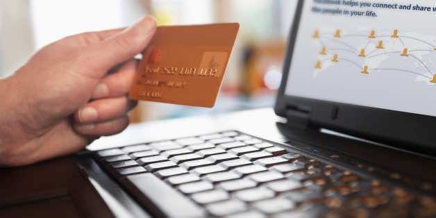 فيسبوك ملاذ فقراء المغرب لتوفير تكاليف العلاج الباهظة
