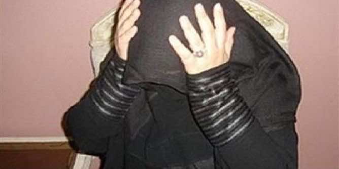 اعتقال 20 فتاة بتهمة إنتاج مقاطع "بورنوغرافية" وبثها على الإنترنت