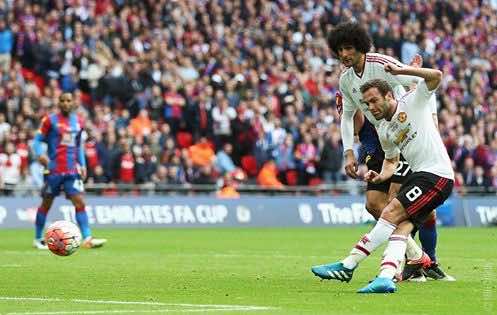 اليونايتد يُتوج بطلا لكأس الإتحاد الإنجليزي