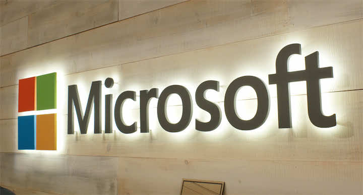 "Microsoft" تعتزم مواجهة المحتوى المتطرف على الإنترنت