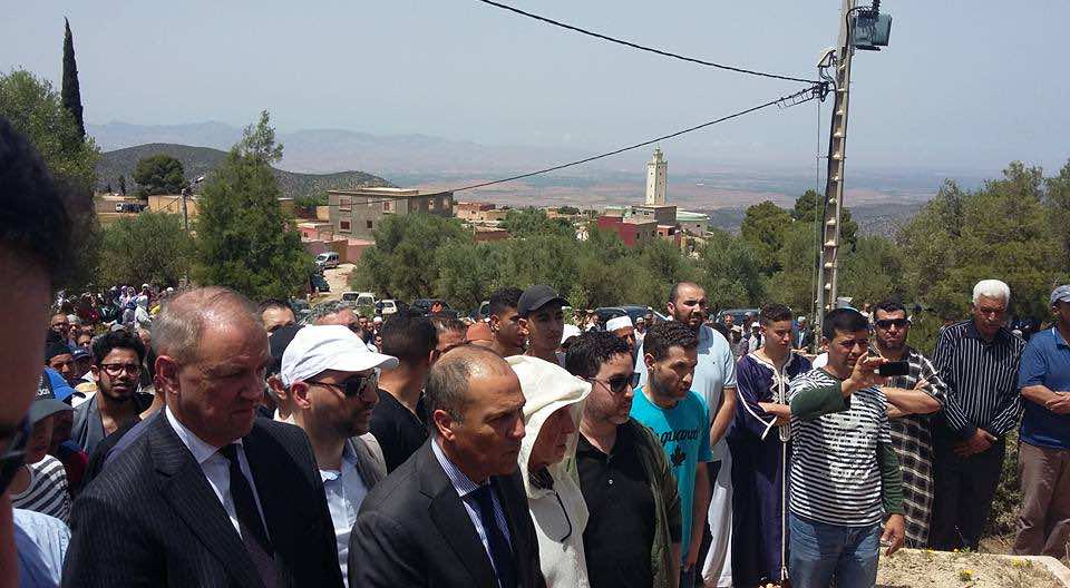 في جنازة حضرها عامل بركان وسفير هولندا..الآلاف يشيعون الصايم