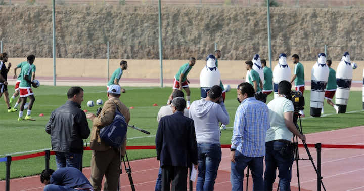 الحرارة "تجبر" رونار على تغيير موعد تدريبات المنتخب في مراكش