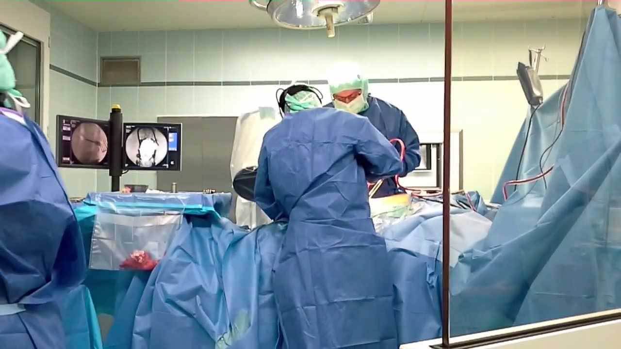 انقطاع مفاجئ للكهرباء تزامنا مع عملية جراحية لطفل بوارزازات!