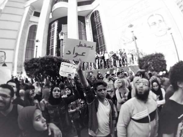 الحكم بالسجن على 152 مصريا لتظاهرهم ضد التنازل عن الجزيرتين