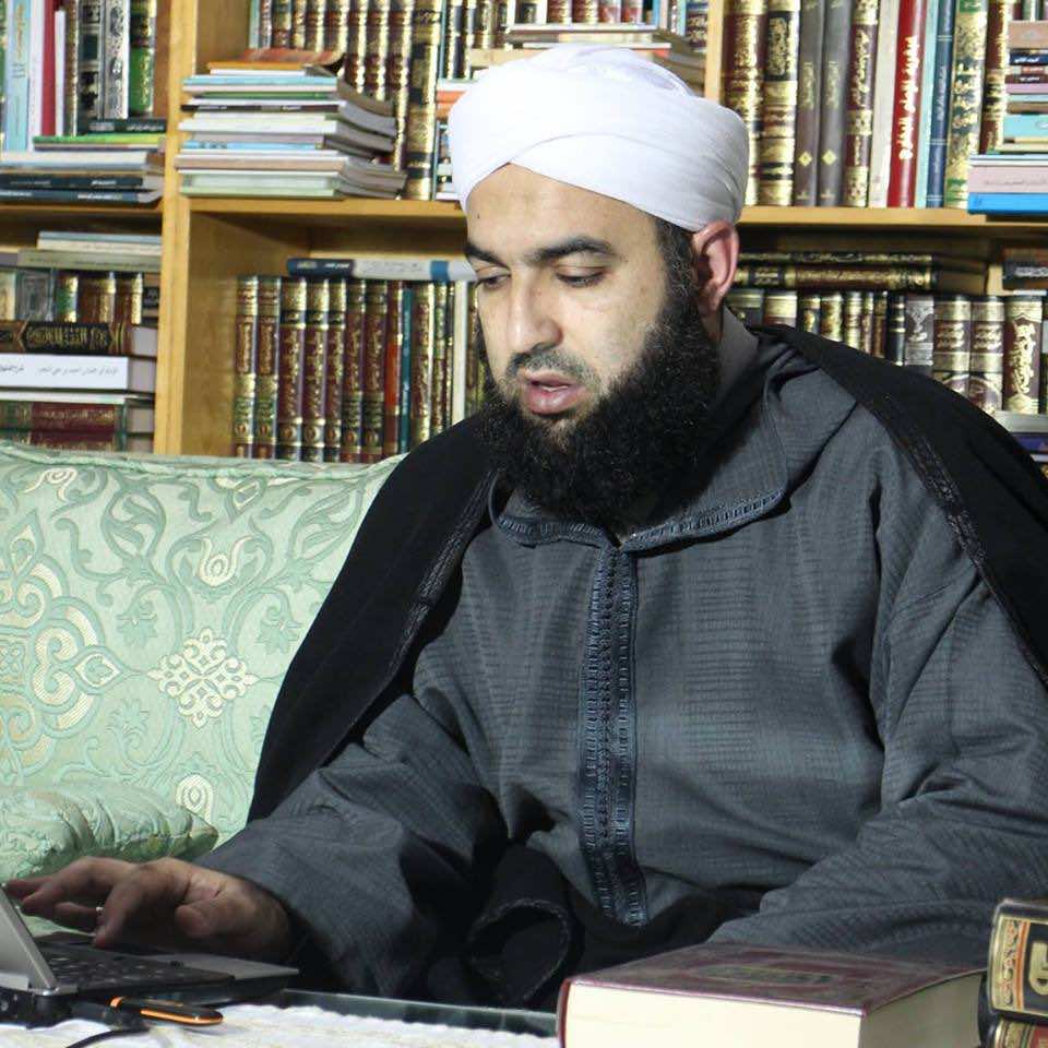 الشيخ الكتاني غاضب من "كبور" لتوظيفه اسمه في سلسلته الفكاهية!