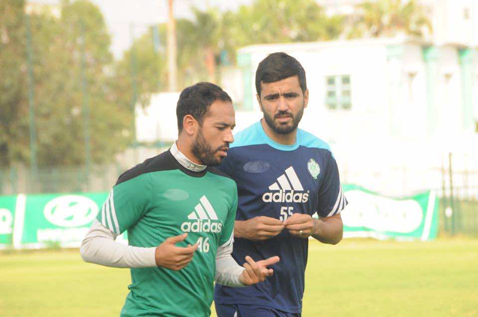 الطاوسي يستغني عن خدمات لاعب رجاوي بارز