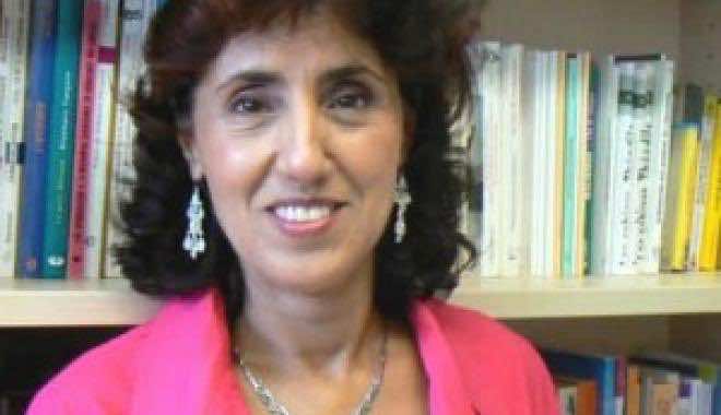توشيح المغربية رقية العروي بوسام الاستحقاق الوطني بكيبيك
