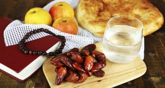 فيديو من 3 دقائق يجيب عن:"ماذا يحدث لجسمك في شهر رمضان؟"