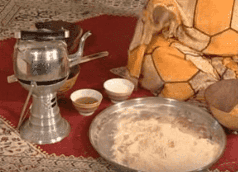 "بْلْغْمَانْ".. أُكْلة الصحراويين "السِّحرية" في رمضان  لطرد الجوع والعطش