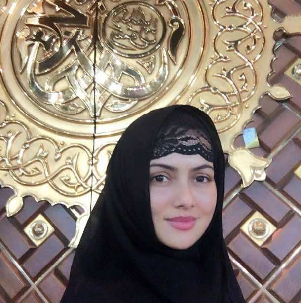 حقيقة صورة الأميرة لالة أميمة في العمرة -صور