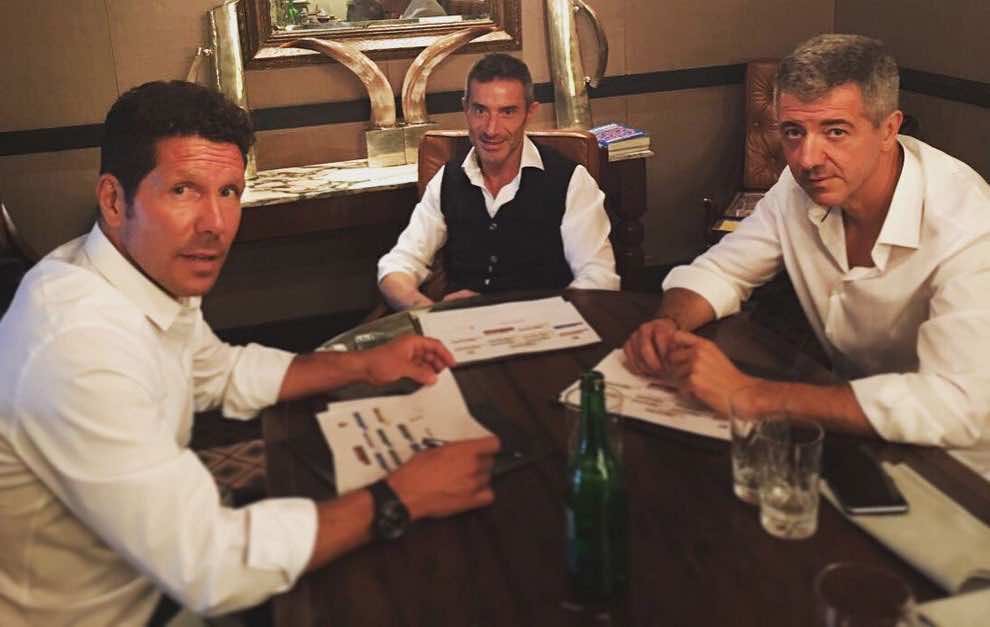 الصورة التي تؤكد استمرار سيميوني مع أتليتيكو مدريد