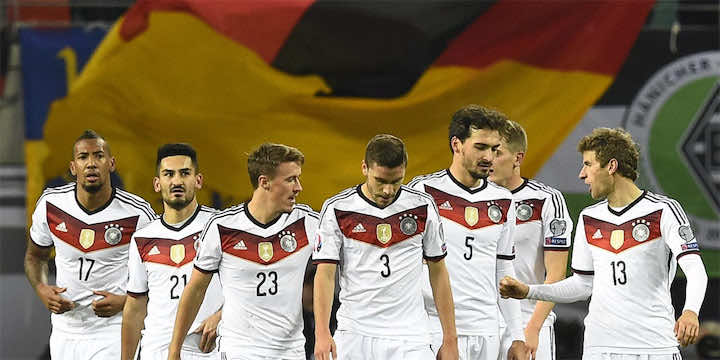 يورو2016...البياض يحسم قمة ألمانيا وبولندا