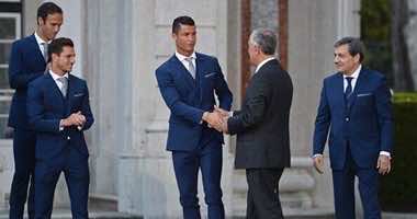 الرئيس البرتغالي تنقل على حسابه الشخصي لدعم منتخب بلاده