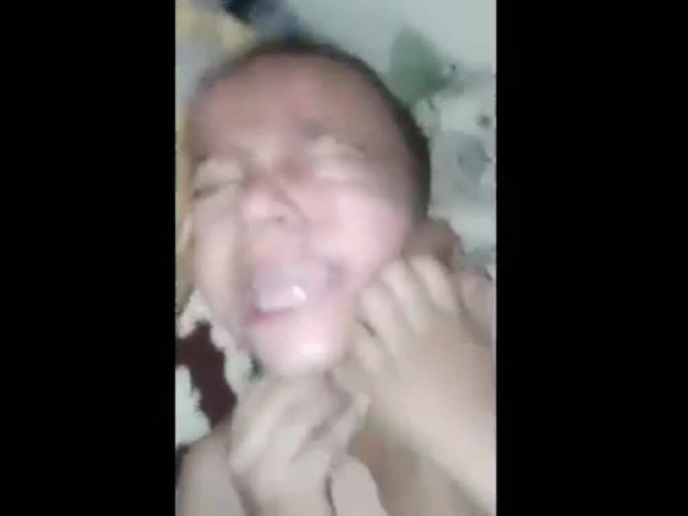 اعتقال أب العيون الذي عذب ابنيه بطريقة وحشية.. والأطفال في مصحة خاصة