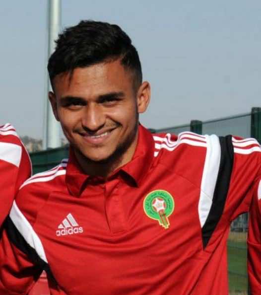 "سبورت": البارصا ما زال ملحا على ضم المغربي بوفال