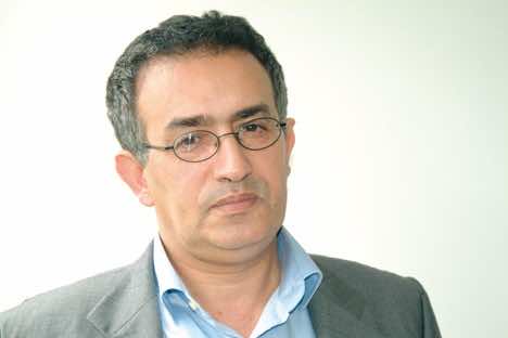 الناجي: للملك كل المصلحة في بقاء البيجيدي لكن السؤال هل يمكنه إرضاء الجميع؟