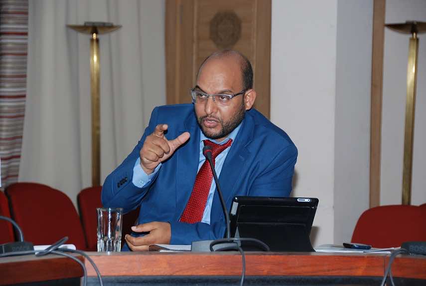 برلماني من "البيجيدي" يتهم ممثلي الداخلية بصناعة "الانفصال" في الصحراء