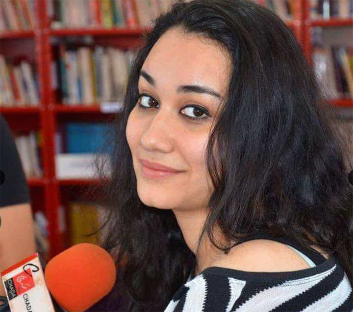 منشطة إذاعية تخرق قواعد الهاكا بالدعاية للبام على الهواء مباشرة!