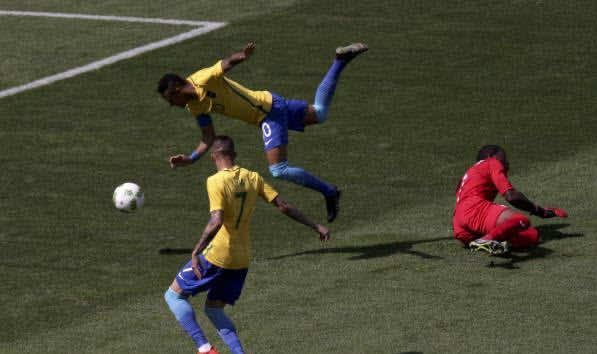 نيمار يدخل تاريخ الأولمبياد برقم قياسي جديد - فيديو