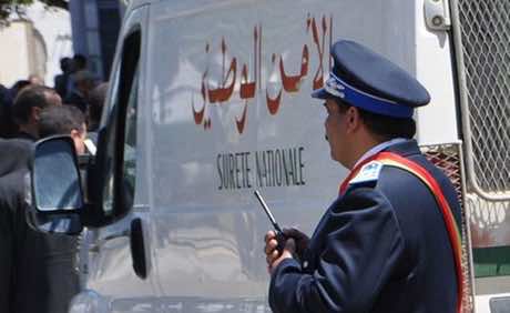 ضابط شرطة "سكران" يصطدم بـ3 سيارات ويُعنف شرطيا آخر