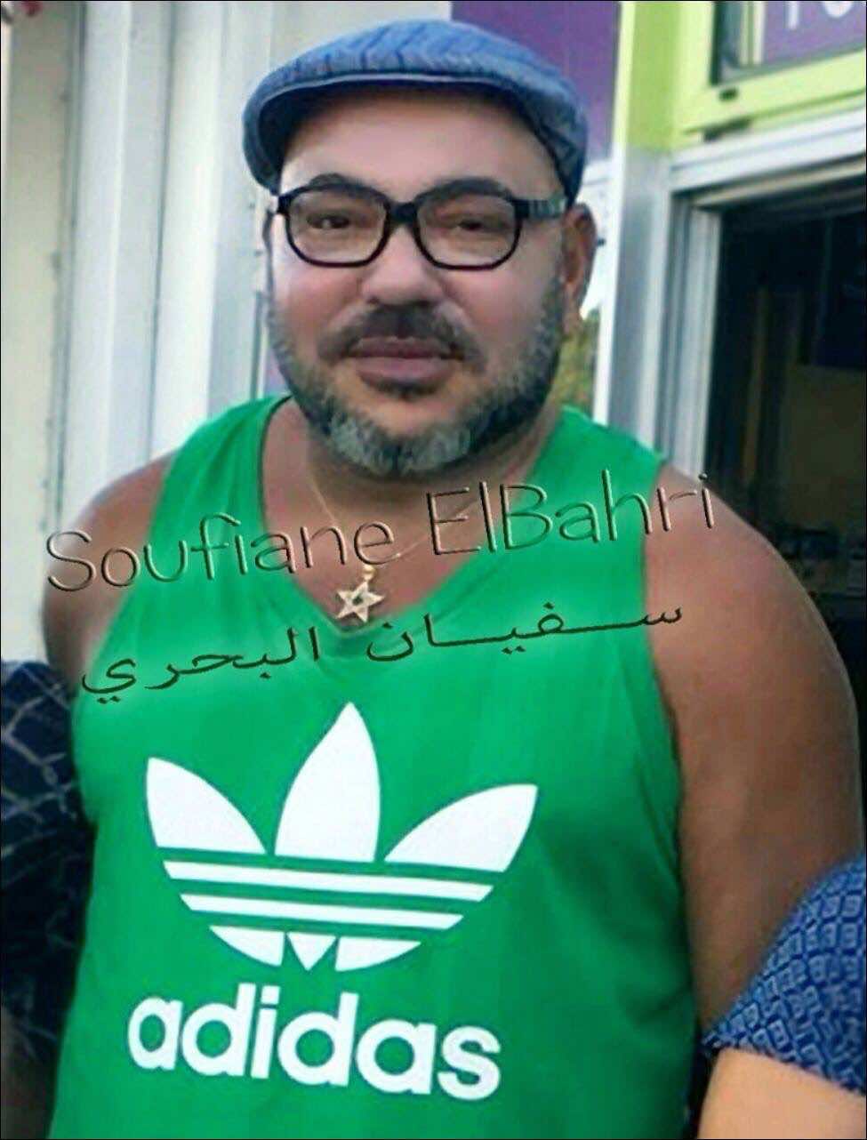 في مشهد غير مسبوق..الملك يضع قلادة ذهبية بها النجمة المغربية- صورة