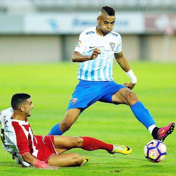 "سياسة التقشف" تقوي حظوظ لاعب للمنتخب في مواجهة ميسي ورونالدو