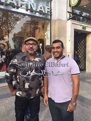 الملك يذكر شابا أنسته فرحة لقائه : أجي ناخذو صورة!