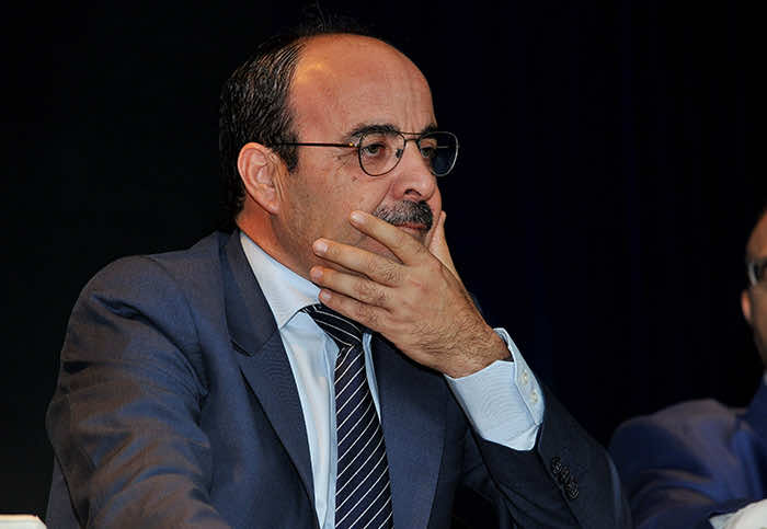 هل يستعجل إلياس العماري مغادرة رئاسة الجهة؟