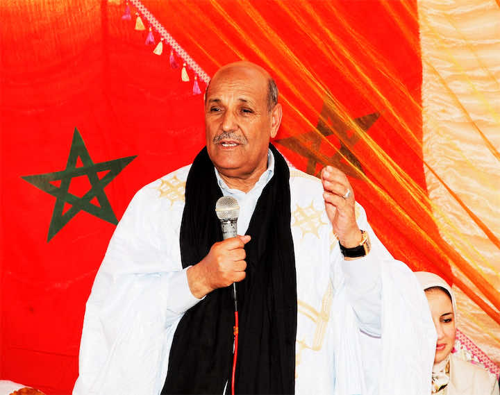 بسبب "أكديم إزيك".. ولد الرشيد متوجس من مهرجان خطابي للعماري في العيون