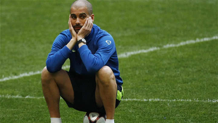 غوارديولا يتحسر على غياب لاعب مهم في لقاء برشلونة