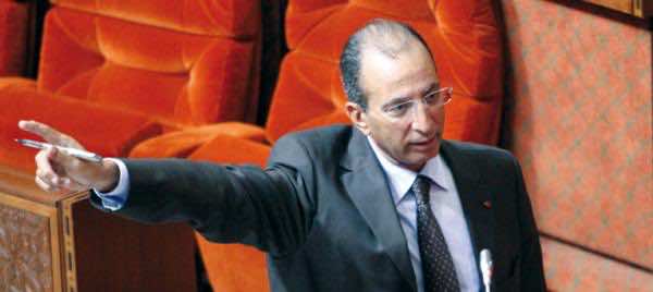 غضب و"تقشاب" المغاربة من تكليف حصاد بقطاع التعليم - صور