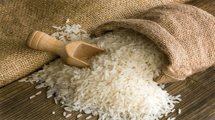 إضافة إلى الطعام.. استخدامات مدهشة للأرز تعرف عليها