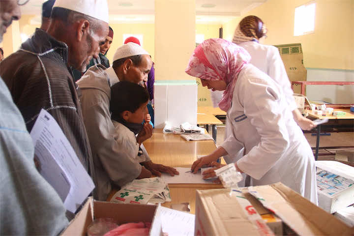 منع قوافل طبية لفك العزلة يشعل الجدل بين الداخلية والصحة