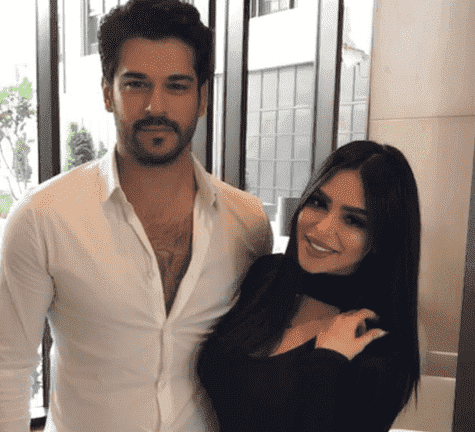 المغربية جليلة تحكي "لليوم 24" تفاصيل لقائها بالتركي بوراق وحبه للمغربيات
