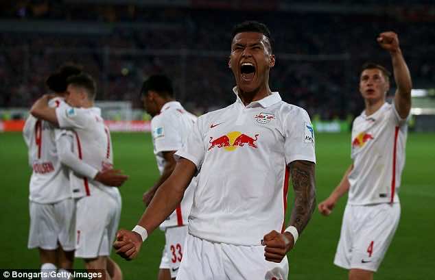 لايبزيج الألماني متصدر الدوري على خطى ليستر سيتي-فيديو