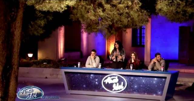 شاهدوا متسابقة "عرب أيدول" التي أجبرت احلام على الوقوف لها - فيديو وصورة