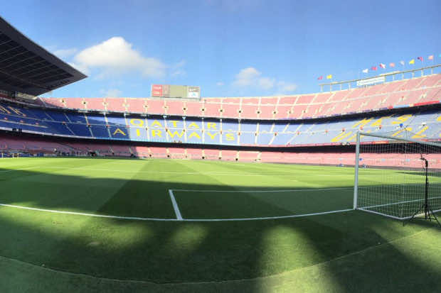 جماهير برشلونة تفاجئ العالم بتيفو رائع في الكلاسيكو