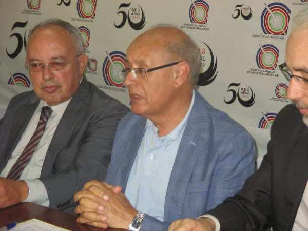 مغاربة يتهمون مواطنيهم المطبعين مع اسرائيل بتهديد أمن المغرب