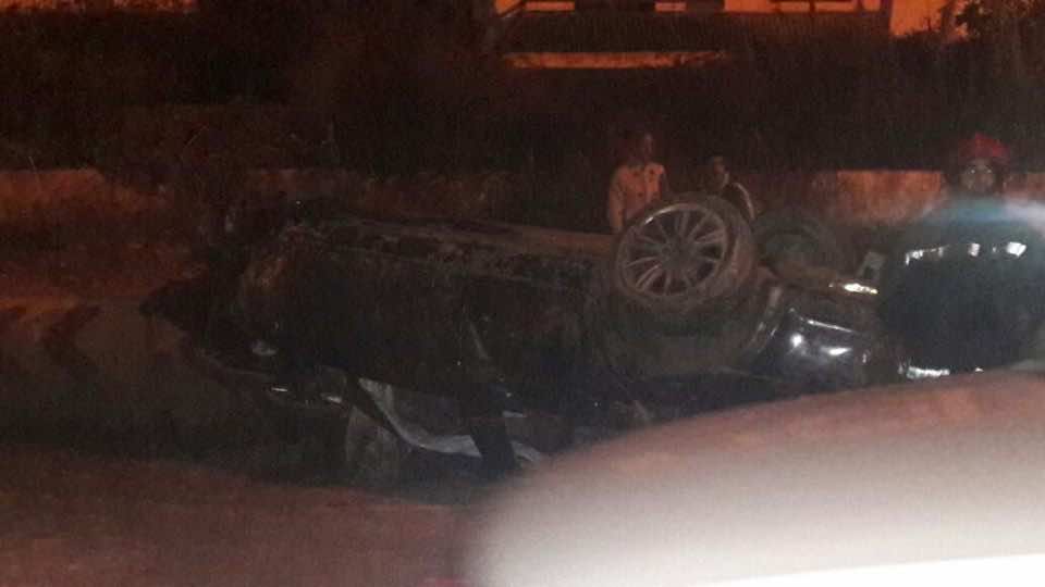 حادثة سير مميتة في البيضاء.. سيارة الضحية انقلبت 10 مرات -صور