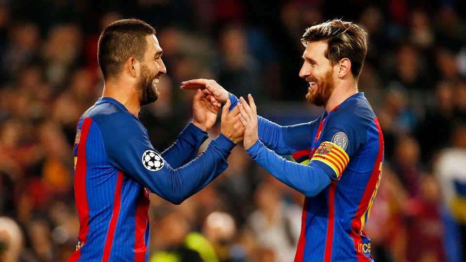 لاعبو برشلونة يحققون رقما مميزا في لقاء "التشامبيونزليغ"